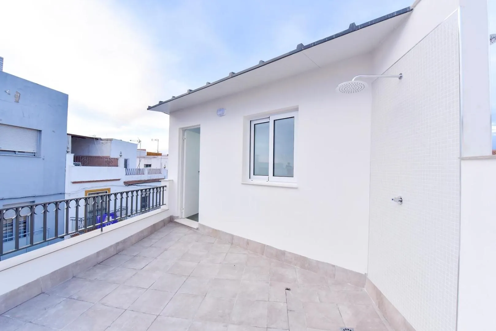 La AlgabaNuevo! Casa Completa Quality Premium.アパートメント La Algaba